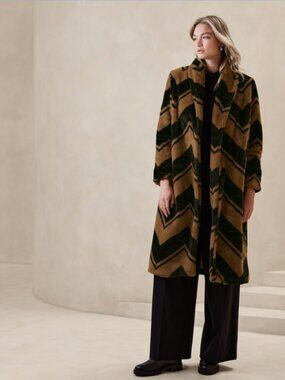 😍NWT😍 Banana Republic Faux Fur Coat, Black/Brown, Size XS